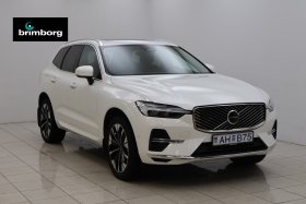 Volvo XC60 Ultra Bright Plug-In Hybrid