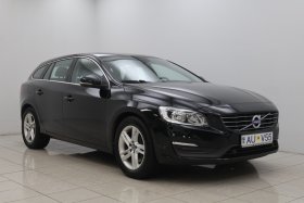 Volvo V60 D6 Momentum Plug-In Hybrid