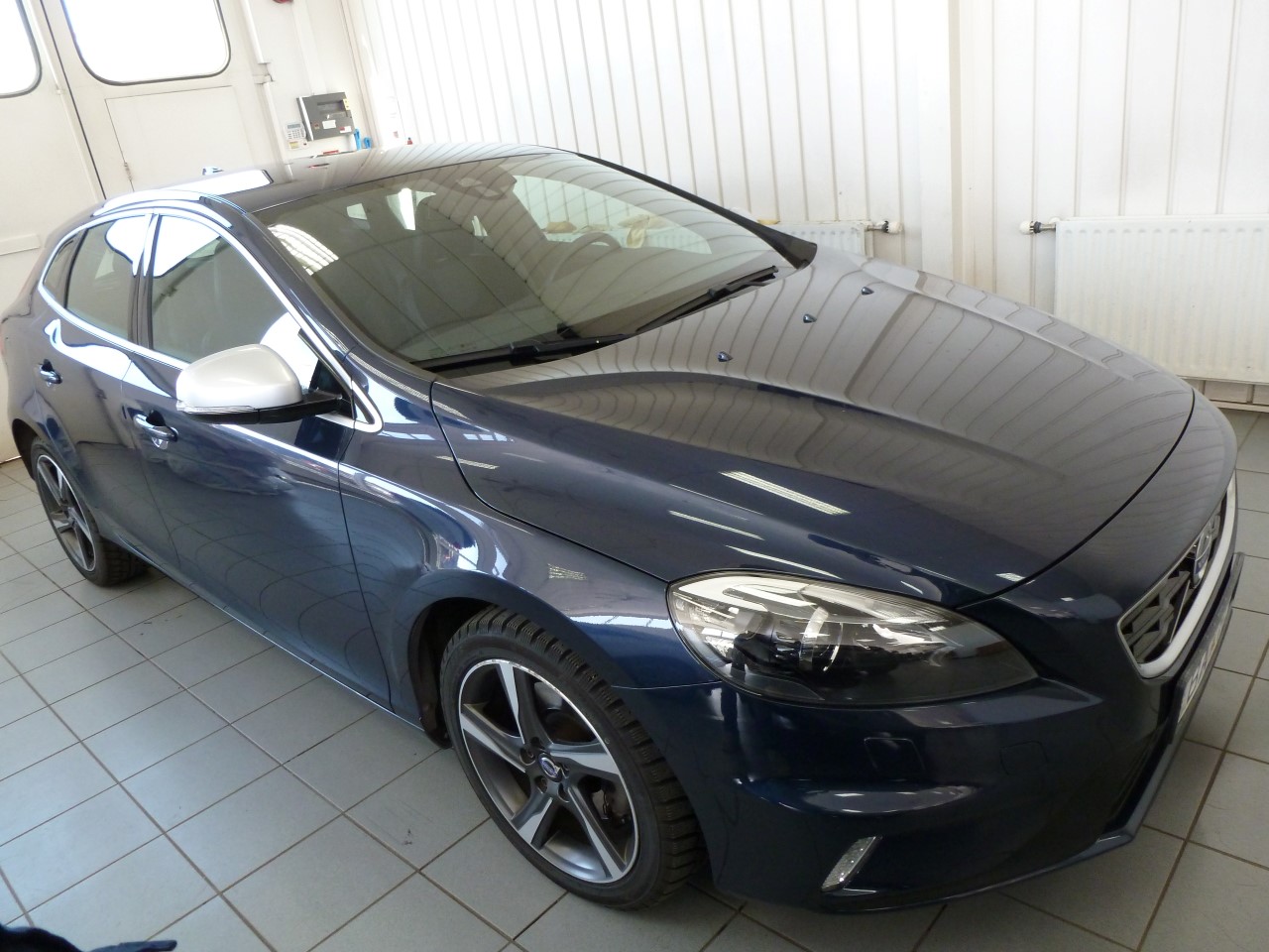 Volvo V40 R-Design