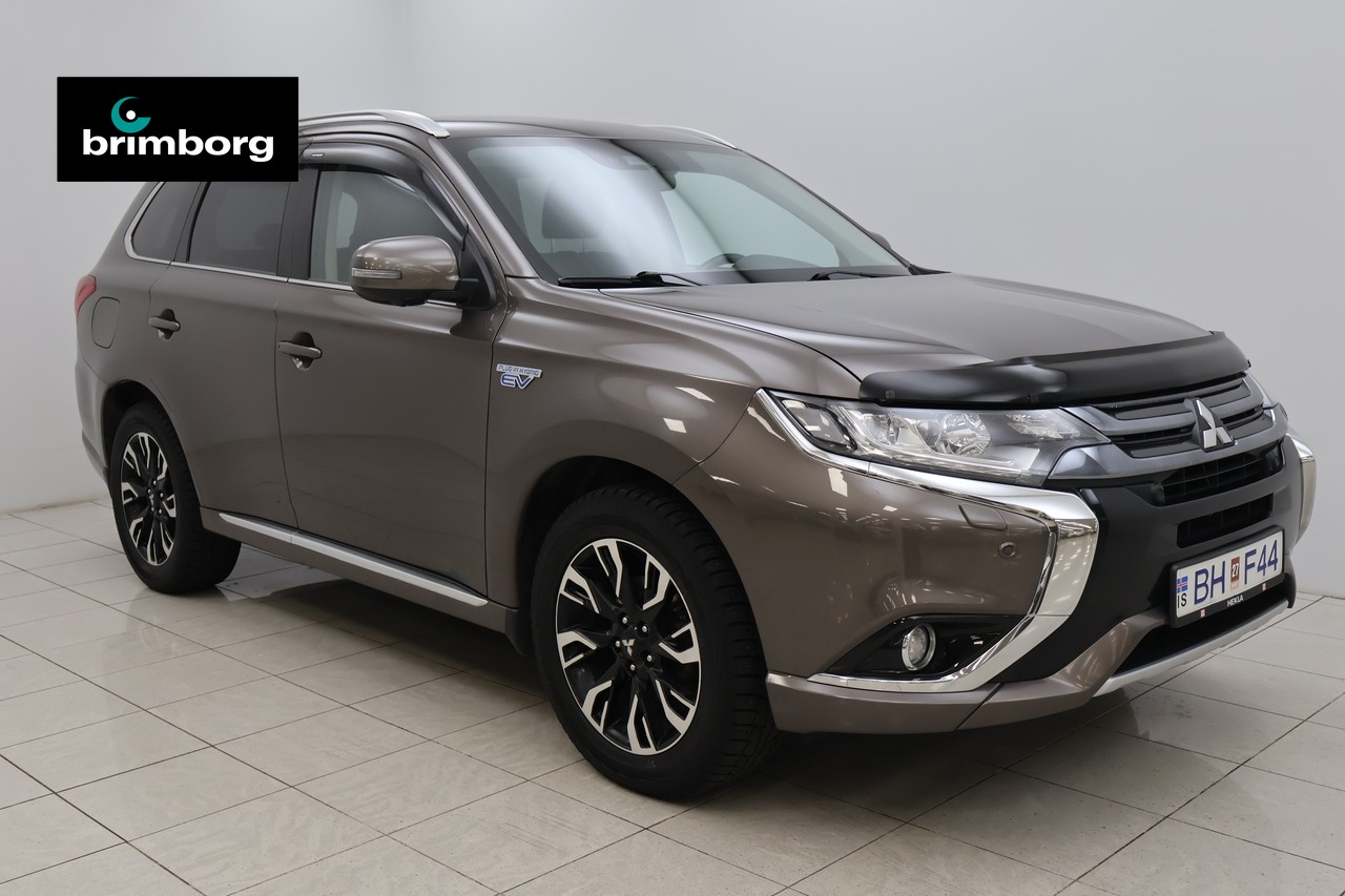 Mitsubishi Outlander PHEV Instyle