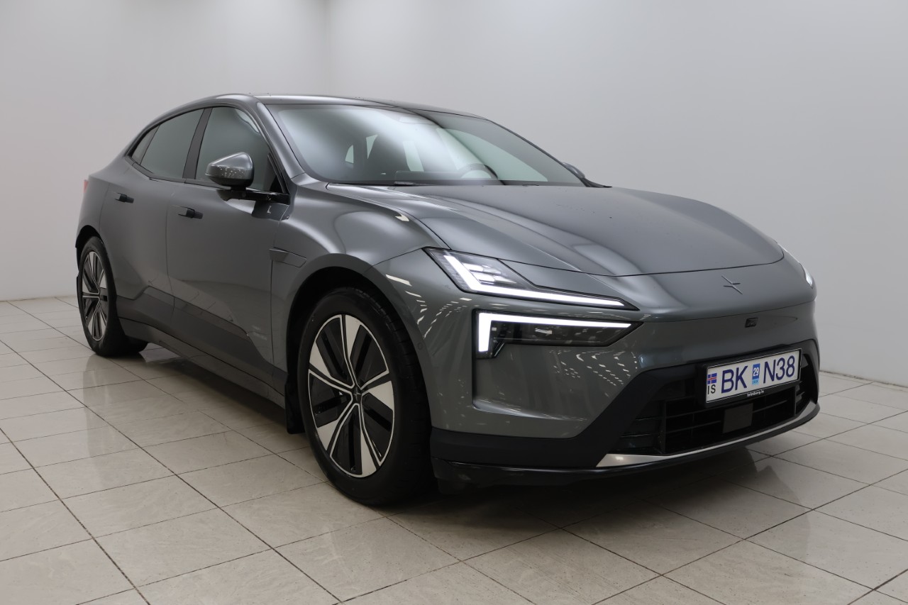 Polestar 4 LRDM Plus