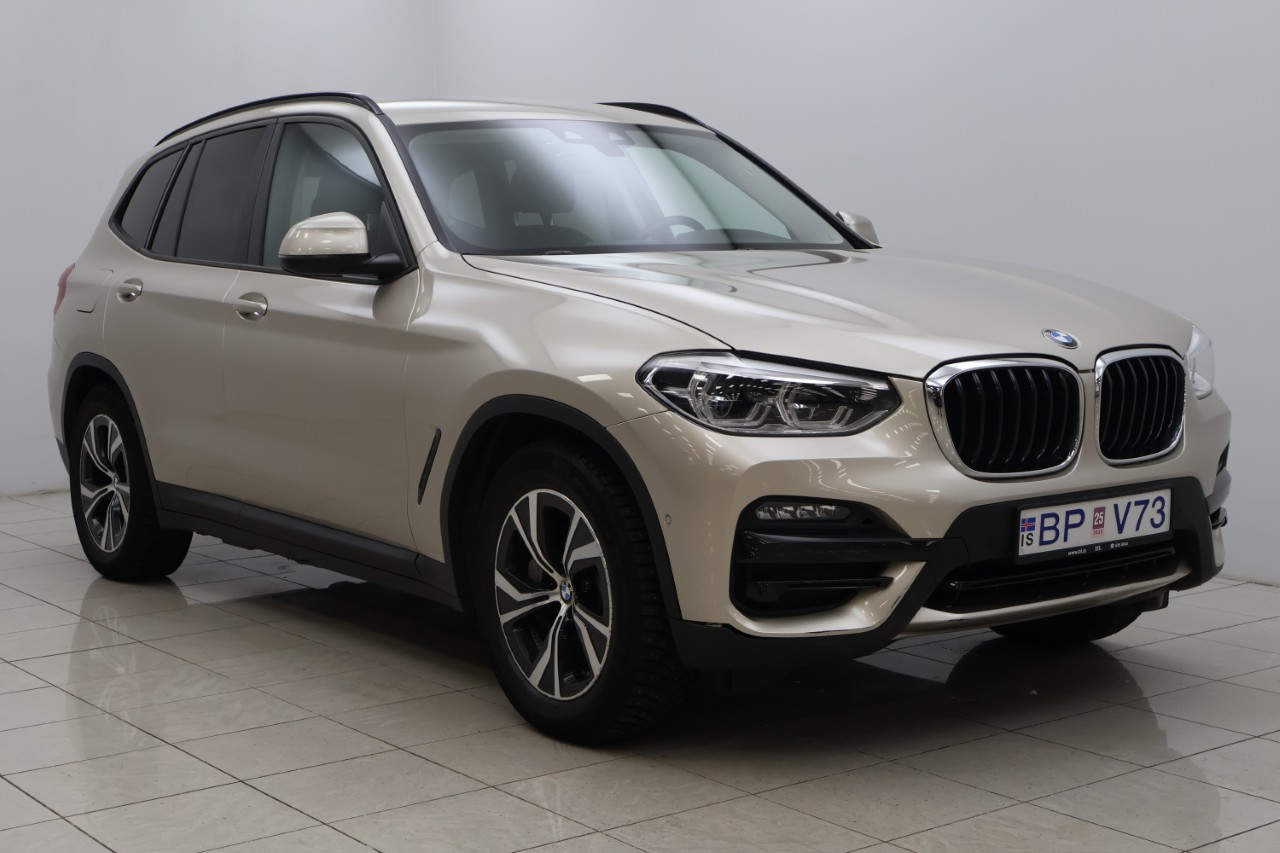 BMW X3 xDrive30e