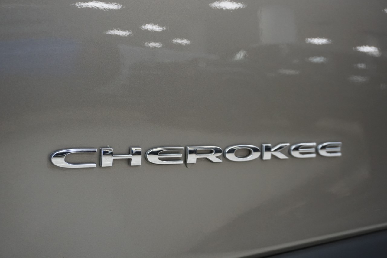 Jeep Cherokee Longitude Luxury