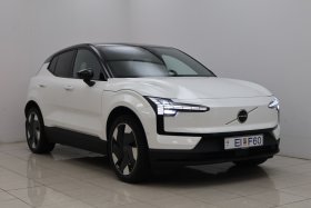 Volvo EX30 Recharge Ultra LRRWD