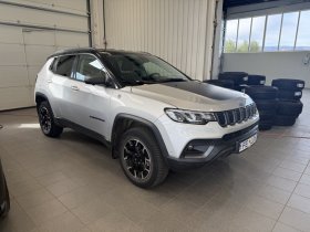 Jeep Compass Trailhawk PHEV