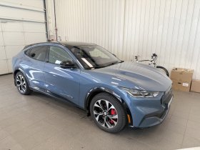Ford Mustang Mach-E Premium LR AWD