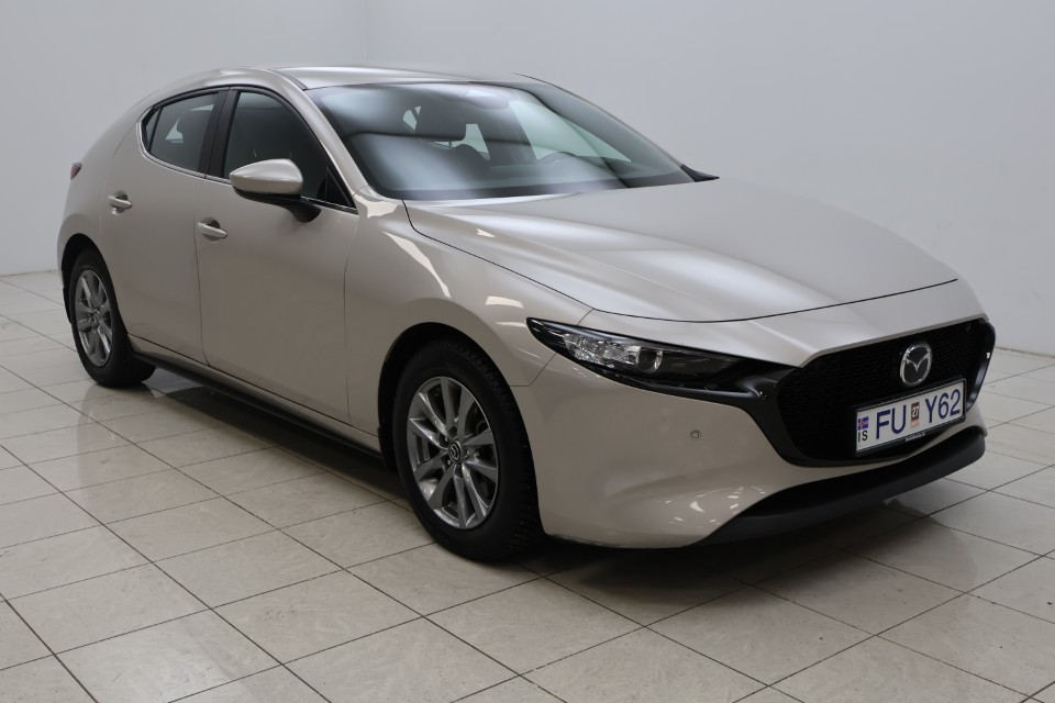 Mazda 3 Exclusive-Line