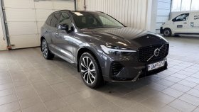 Volvo XC60 Ultimate Dark Plug-In Hybrid