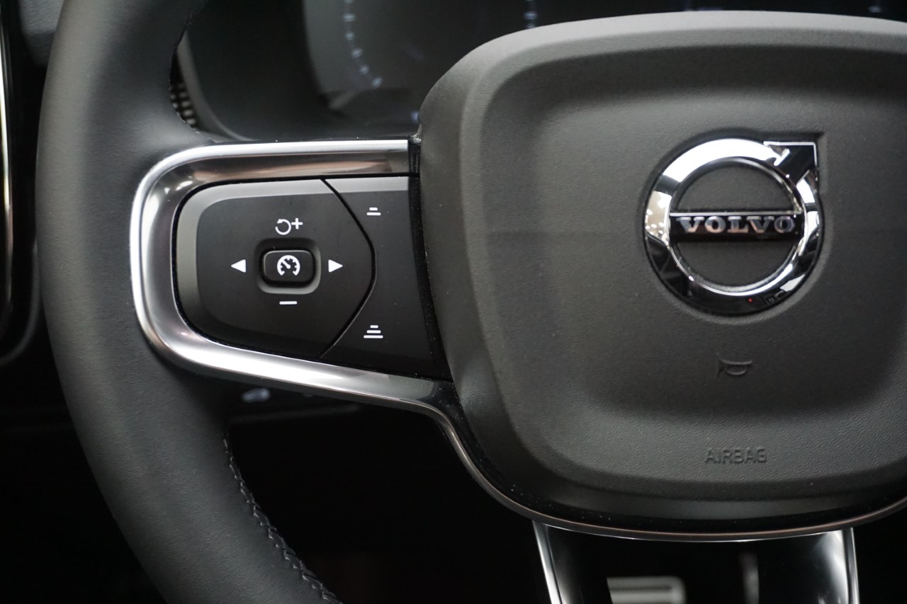 Volvo XC40 R-Design Plug-In Hybrid