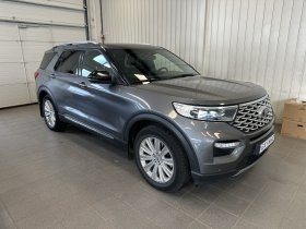 Ford Explorer Platinum Plug-In Hybrid