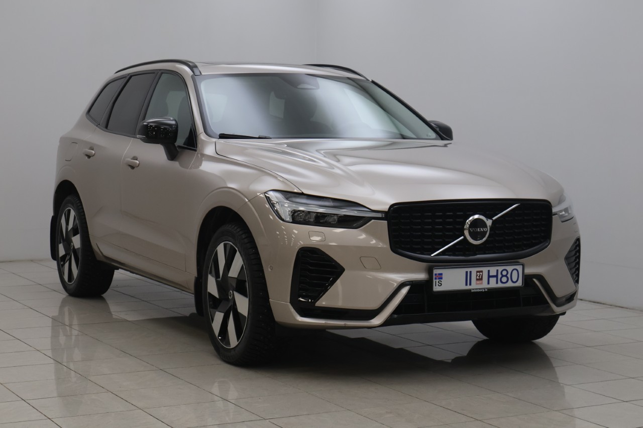 Volvo XC60 Ultimate Dark Plug-In Hybrid