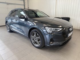 Audi 55 E-Tron Quattro