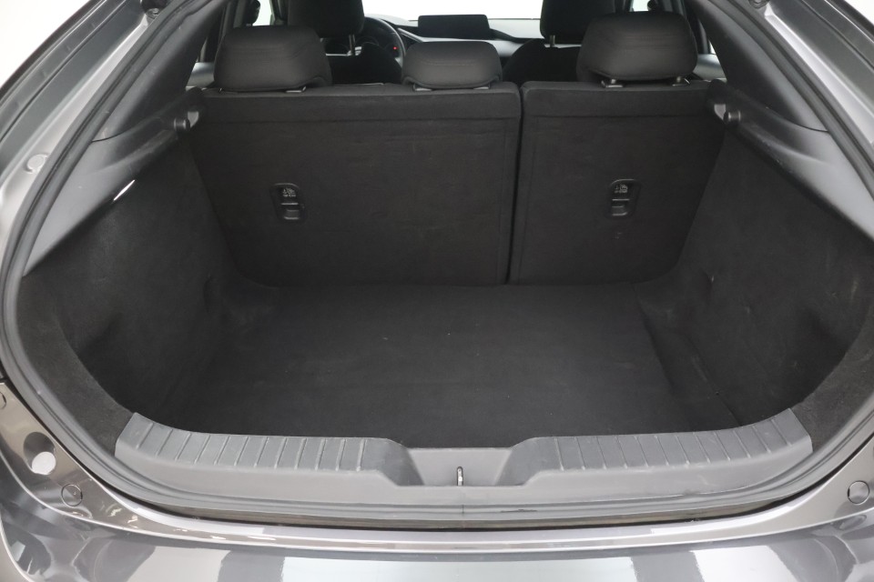 Mazda 3 Exclusive-Line