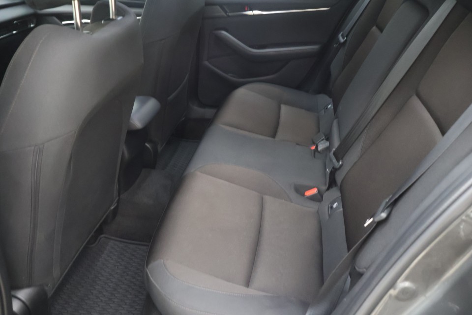 Mazda 3 Exclusive-Line