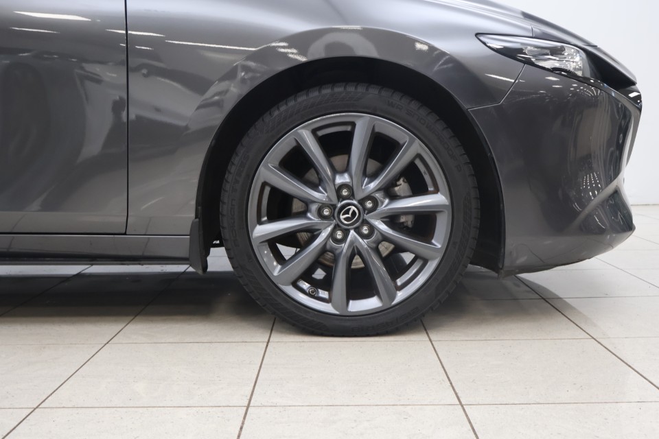 Mazda 3 Exclusive-Line