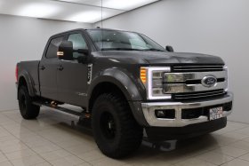 Ford F-350 Lariat