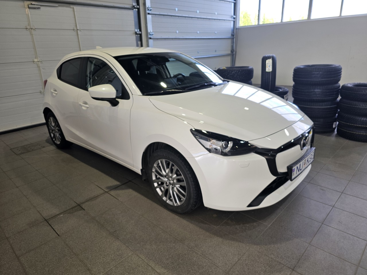 Mazda 2 Exclusive-Line