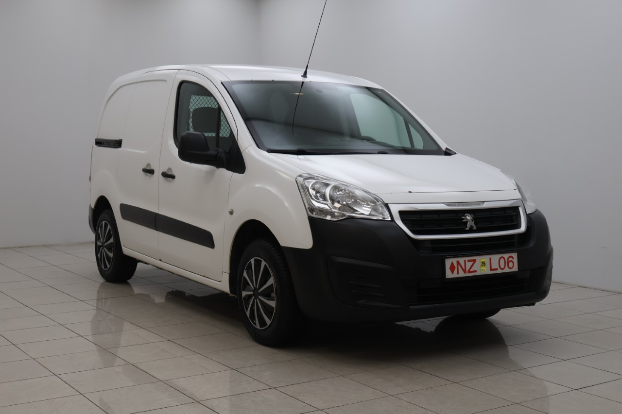 Peugeot Partner Van