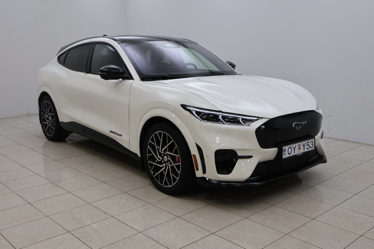 Ford Mustang Mach-E GT LR AWD