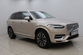 Volvo XC90 Ultimate Bright Plug-In Hybrid