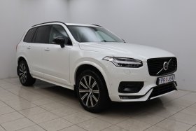 Volvo XC90 Ultimate Dark B5