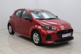 Mazda2 Hybrid Centre-Line