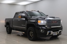 GMC Sierra 3500 Denali