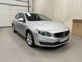 Volvo S60 Momentum