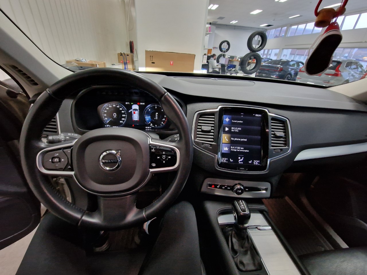 Volvo XC90 Momentum D5 Bílar notaðir