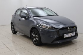 Mazda 2 Centre-Line