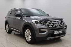 Ford Explorer Platinum Plug-In Hybrid