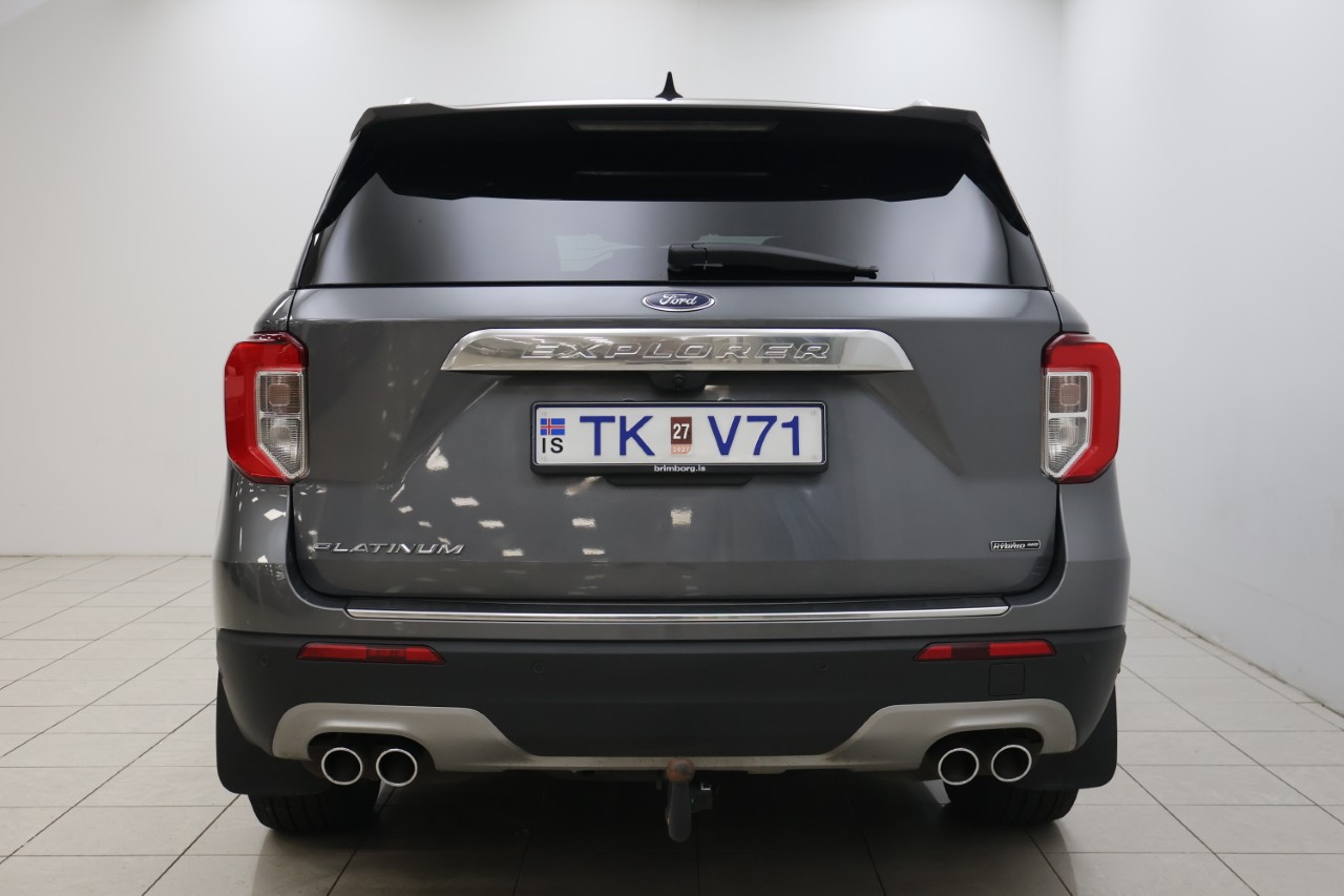 Ford Explorer Platinum Plug-In Hybrid
