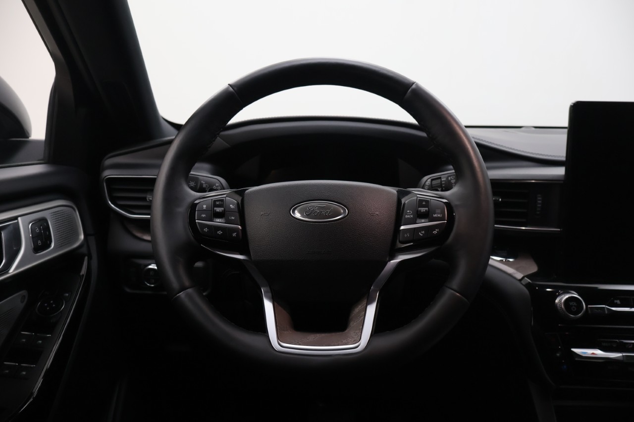 Ford Explorer Platinum Plug-In Hybrid