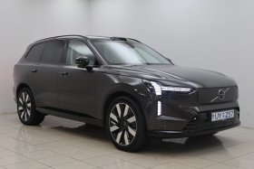 Volvo EX90 Recharge Ultra