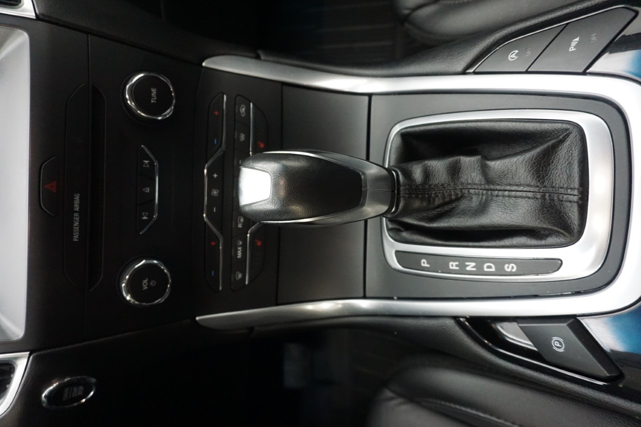 Ford Edge Titanium S