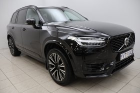 Volvo XC90 Ultimate Dark Plug-In Hybrid