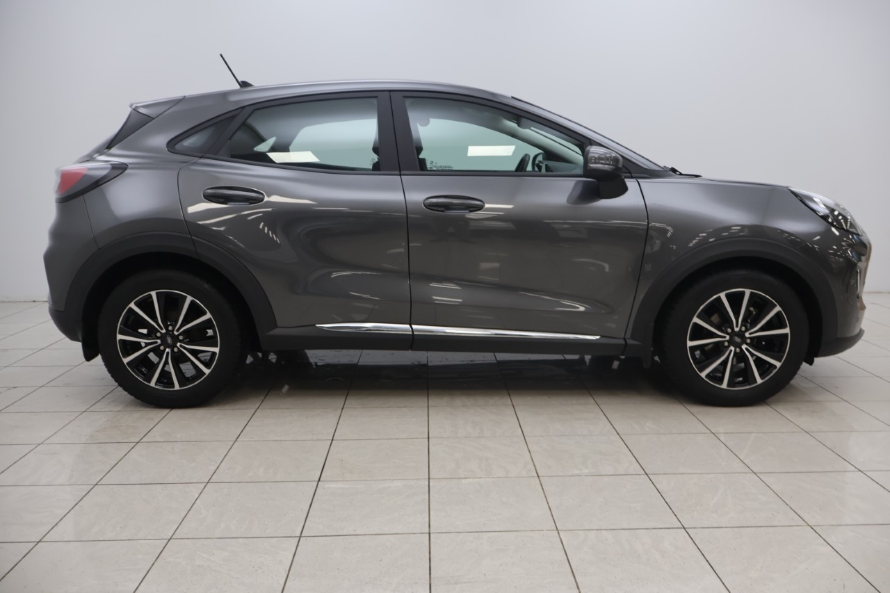 Ford Puma Titanium